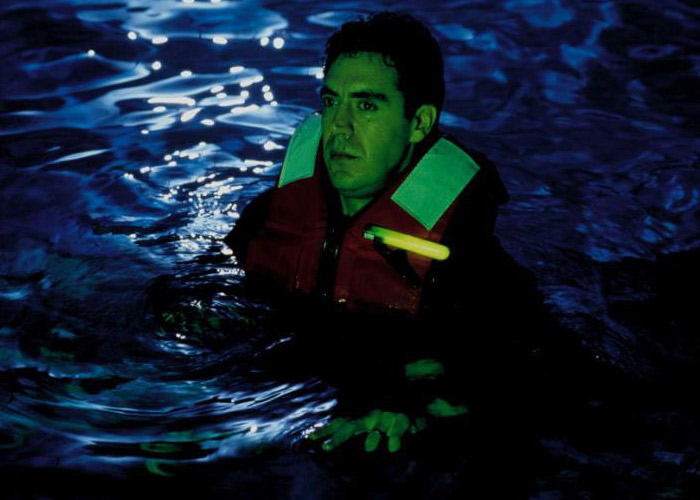 balise-lumineuse-en-cas-d-homme-a-la-mer